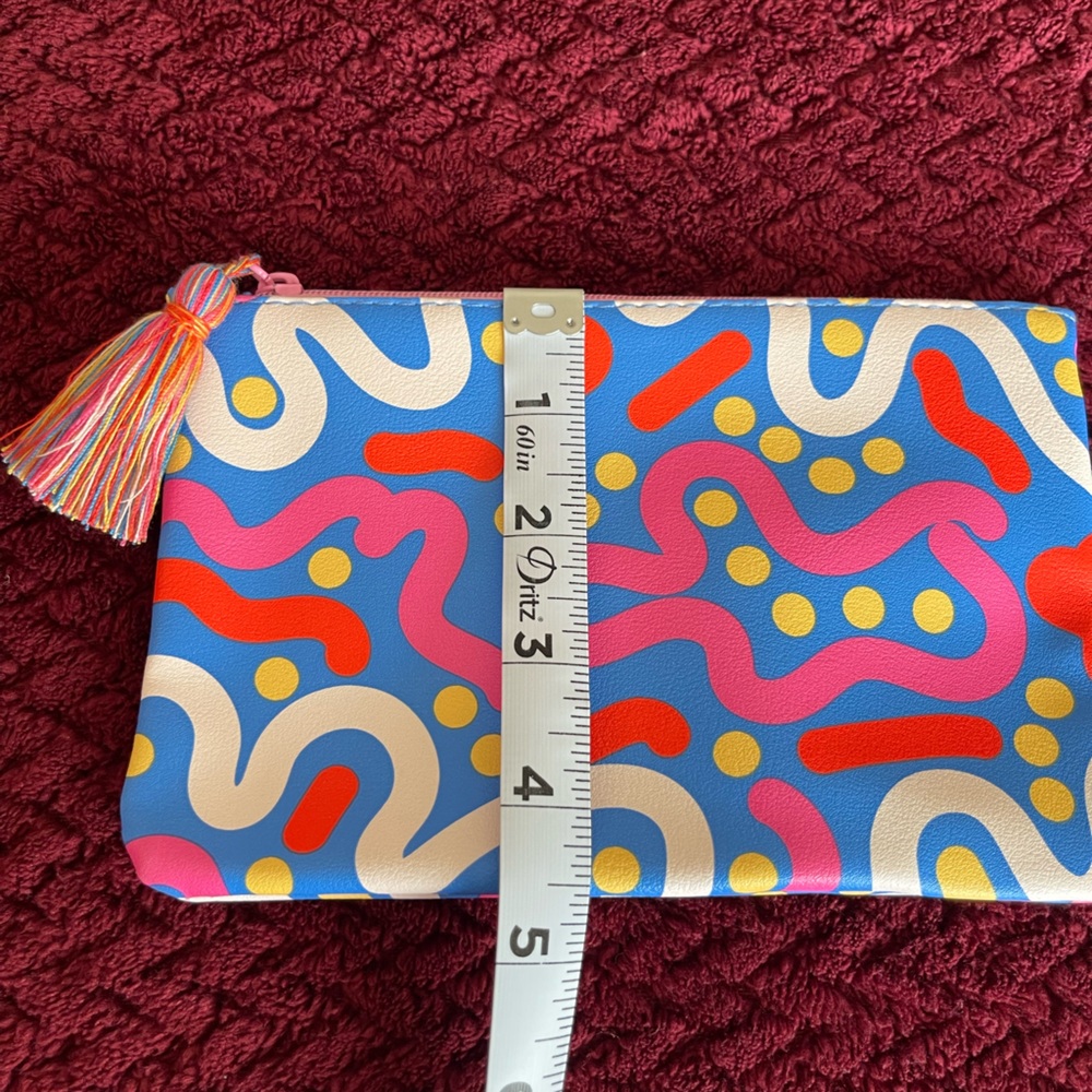 Ipsy Pouch - image 6